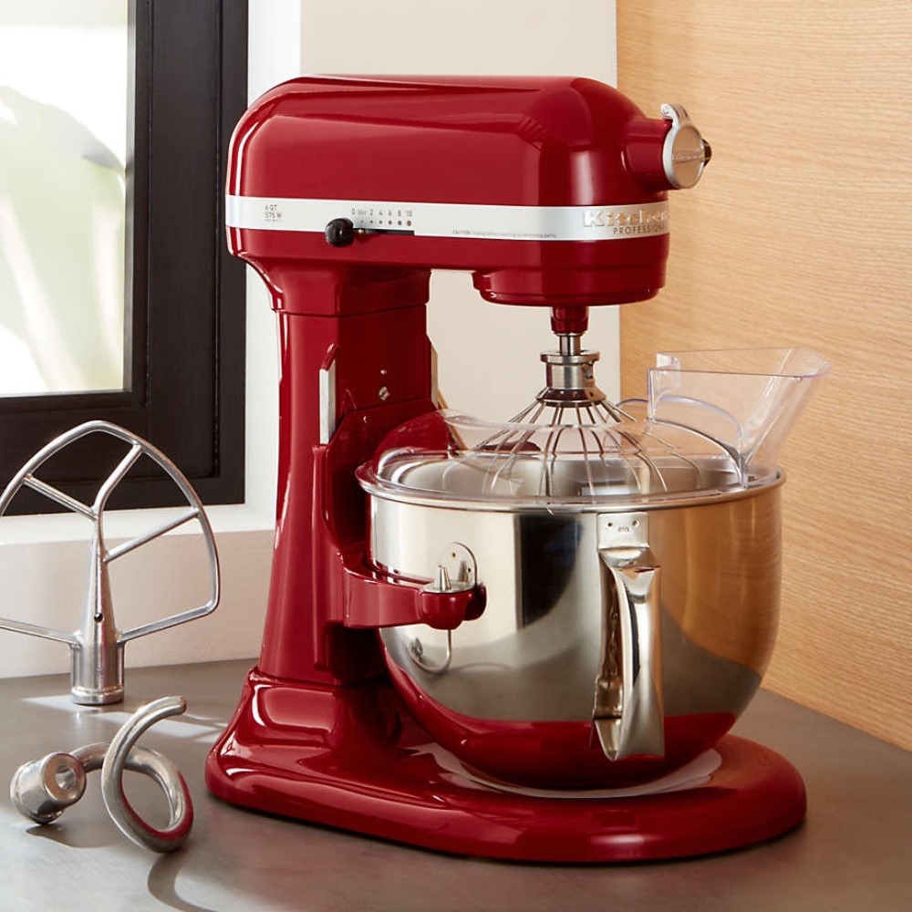Kitchen Aid Pro (new in his box). Can negociate price.